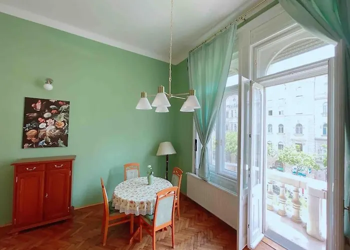 Apartamento 5 Downtown Vintage With Balcony