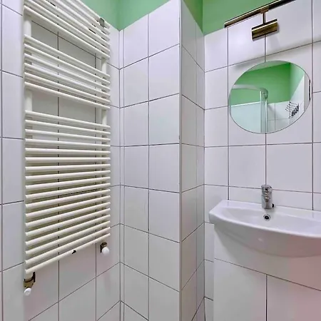 5 Downtown Vintage With Balcony Appartamento *